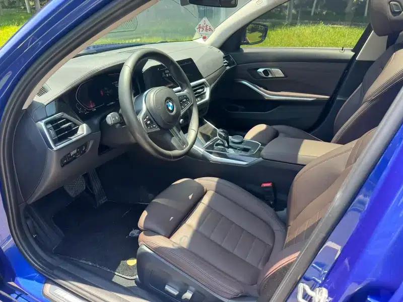 2020 BMW 3 Series 325Li M Sport Package — миниатюра 9
