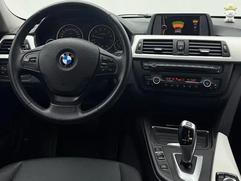 BMW 3 Series 2014 320Li Fashion Edition — миниатюра 9