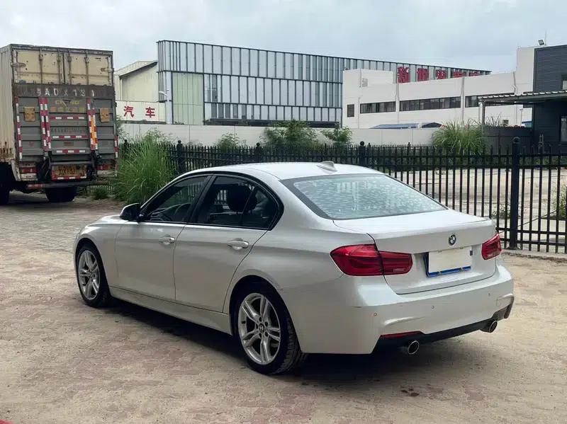 2017 BMW 3 Series 318i Fashion Edition — миниатюра 4