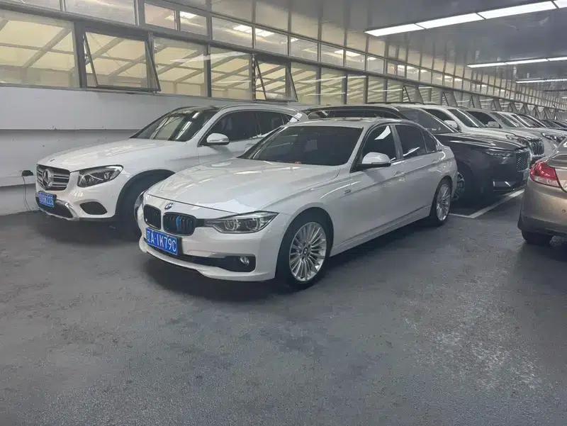 BMW 3 Series 2018 320Li Fashion Edition — миниатюра 1
