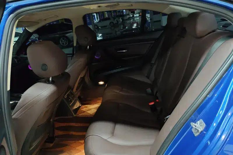 2018 BMW 3 Series 320Li Leading M Sport Package — миниатюра 16
