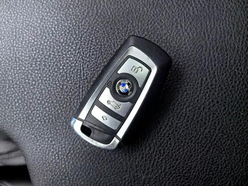 BMW 3 Series 2014 320Li Fashion Edition — миниатюра 11