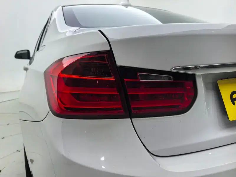 BMW 3 Series 2014 320Li Fashion Edition — миниатюра 13