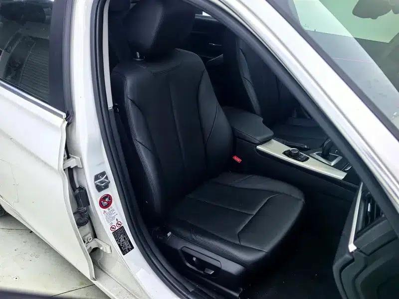 BMW 3 Series 2014 320Li Fashion Edition — миниатюра 21