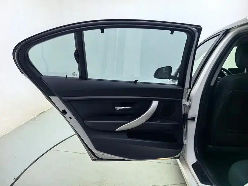 BMW 3 Series 2014 320Li Fashion Edition — миниатюра 27