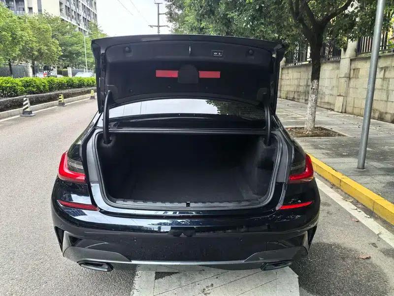 2020 BMW 3 Series Facelift 325Li M Sport Shadow Edition — миниатюра 8