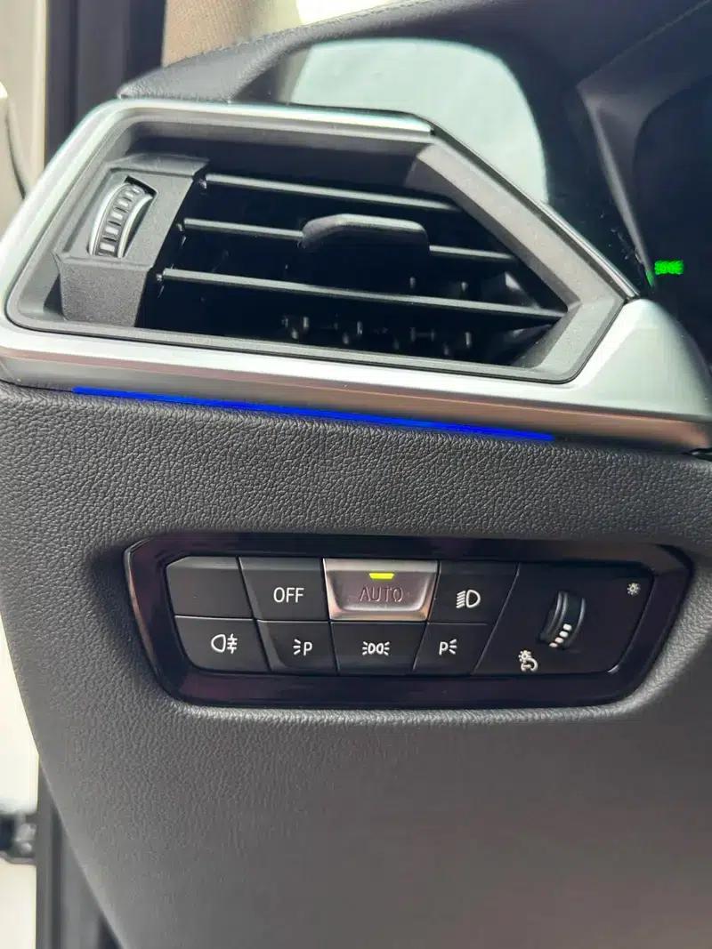 2022 BMW 3 Series 325Li M Sport Package — миниатюра 15