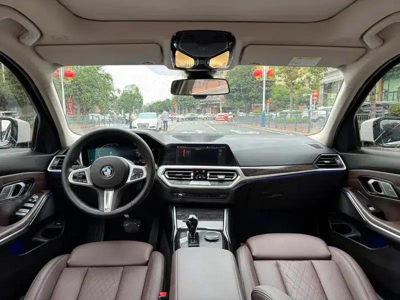 2022 BMW 3 Series 325Li M Sport Package — миниатюра 16
