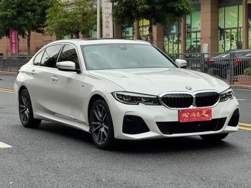 2022 BMW 3 Series 325Li M Sport Package — миниатюра 3