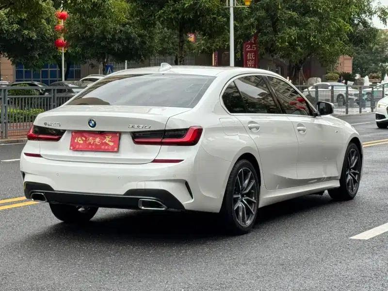2022 BMW 3 Series 325Li M Sport Package — миниатюра 7