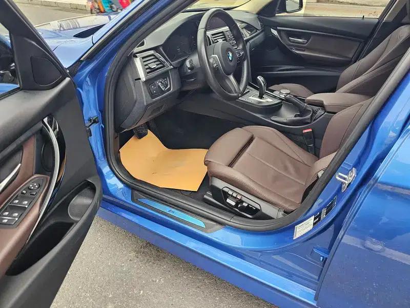 2019 BMW 3 Series 320Li M Sport Package — миниатюра 8