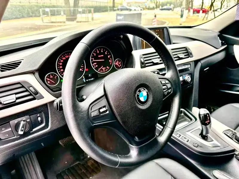 2014 BMW 3 Series 320Li Luxury Design Package — миниатюра 17