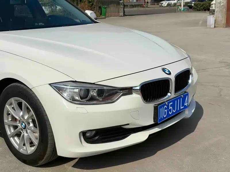 2013 BMW 3 Series 316i Sport Design Package — миниатюра 7