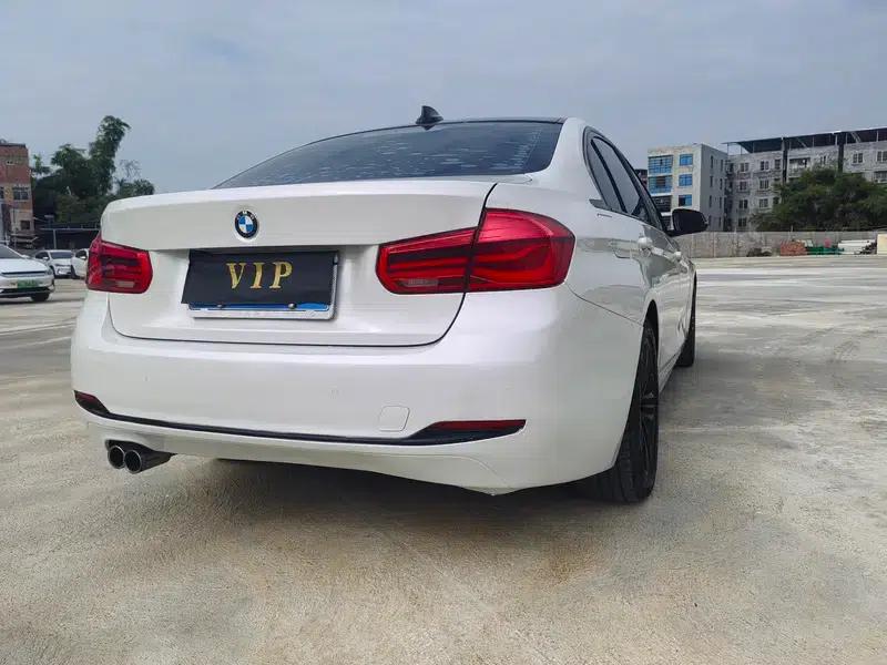 2017 BMW 3 Series 320Li Fashion Edition — миниатюра 6