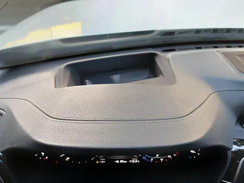 2019 BMW 3 Series 320Li M Sport Shadow Edition — миниатюра 9