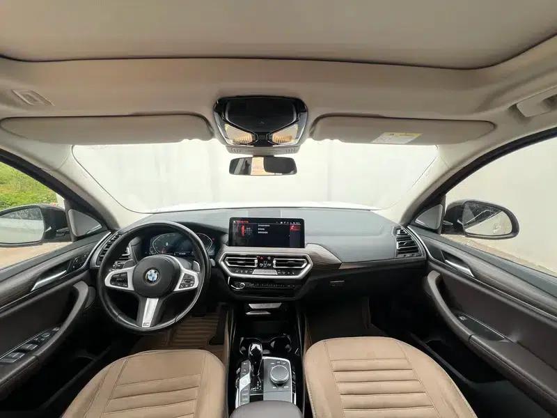 BMW X3 2022 xDrive30i Leading Edition M Sport Package — миниатюра 12