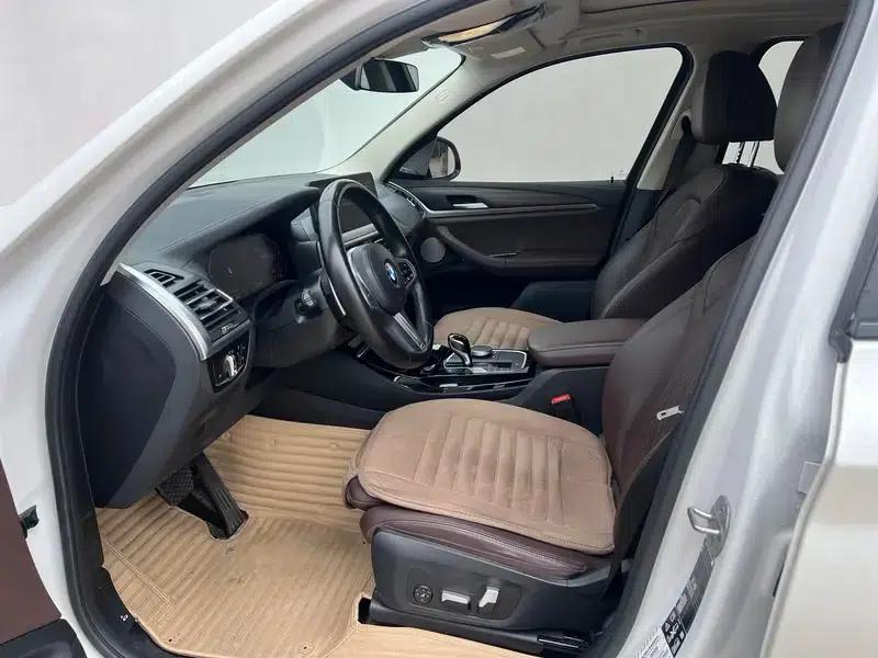 BMW X3 2022 xDrive30i Leading Edition M Sport Package — миниатюра 16