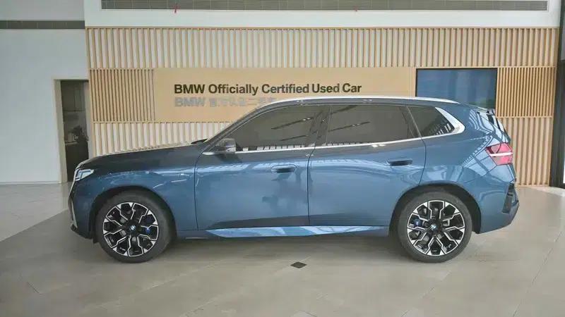 BMW X3 2025 xDrive30L Luxury M Sport Package — миниатюра 3