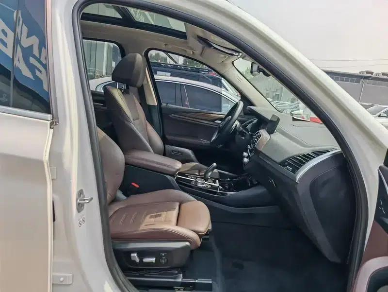 BMW X3 2021 xDrive28i M Sport Package — миниатюра 8