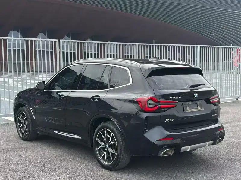 2022 BMW X3 xDrive25i M Sport Package — миниатюра 4