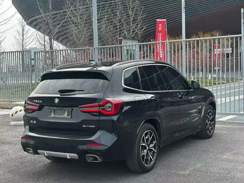 2022 BMW X3 xDrive25i M Sport Package — миниатюра 6