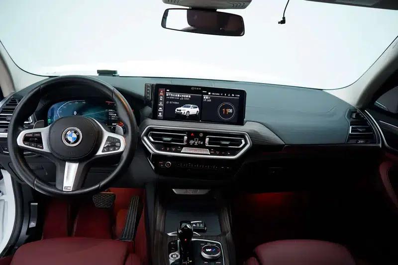 BMW X3 2022 xDrive30i Leading Edition M Sport Package — миниатюра 12