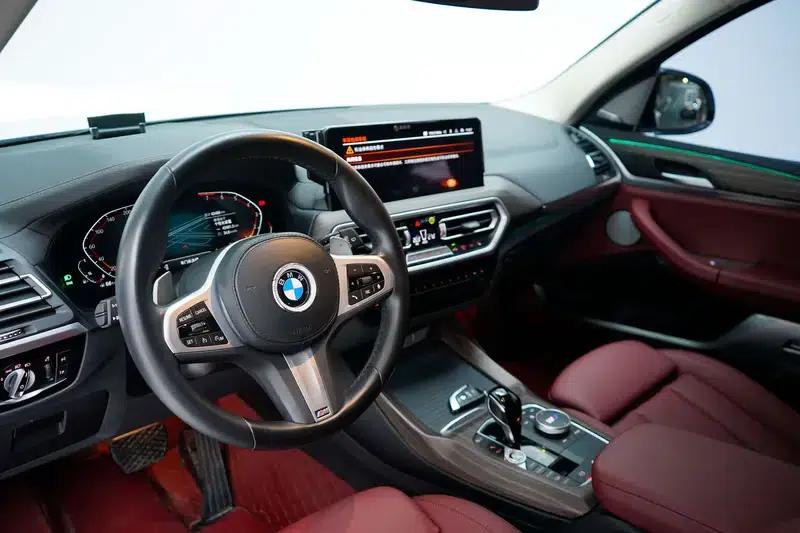 BMW X3 2022 xDrive30i Leading Edition M Sport Package — миниатюра 15