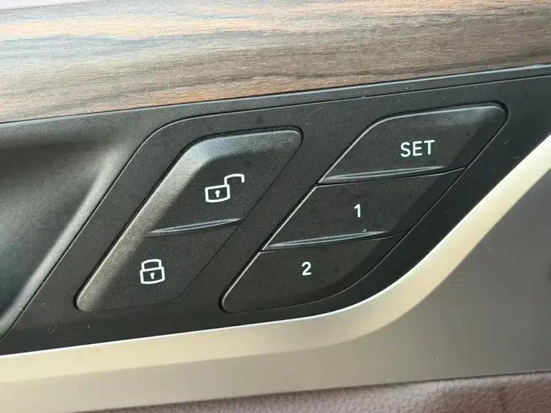BMW X3 2019 xDrive28i Luxury Package — миниатюра 12