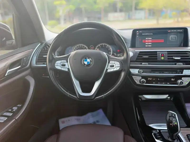 BMW X3 2019 xDrive28i Luxury Package — миниатюра 17
