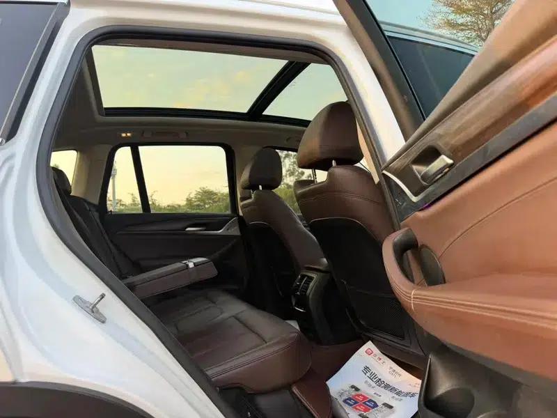 BMW X3 2019 xDrive28i Luxury Package — миниатюра 24