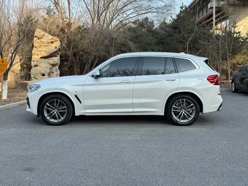 BMW X3 2021 xDrive28i M Sport Package — миниатюра 4