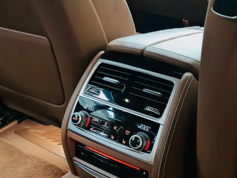 2017 BMW 7 Series 750Li xDrive Individual Edition (5-seater) — миниатюра 18