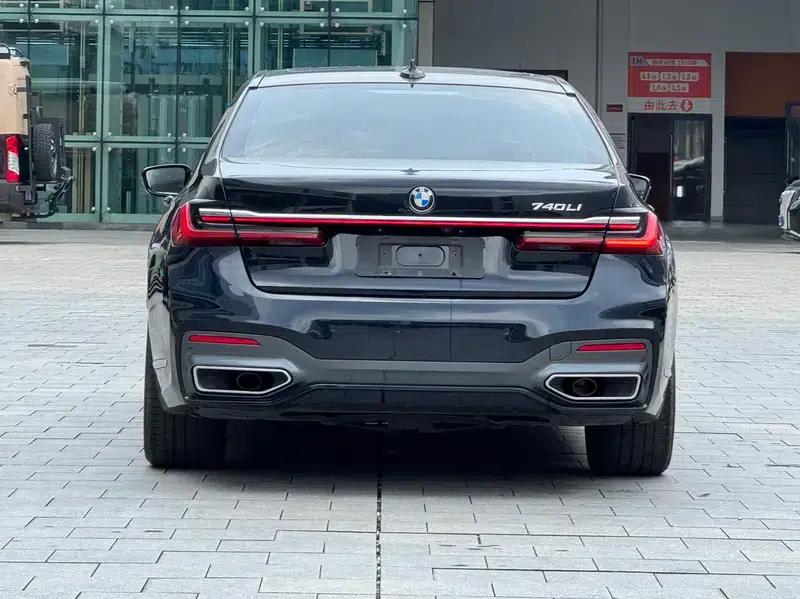 2021 BMW 7 Series 740Li Leading Edition M Sport Package — миниатюра 4