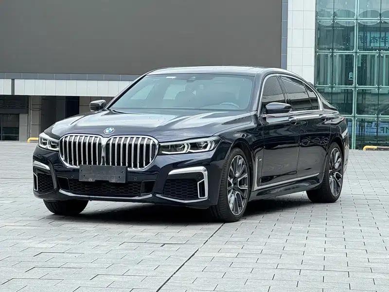2021 BMW 7 Series 740Li Leading Edition M Sport Package — миниатюра 10
