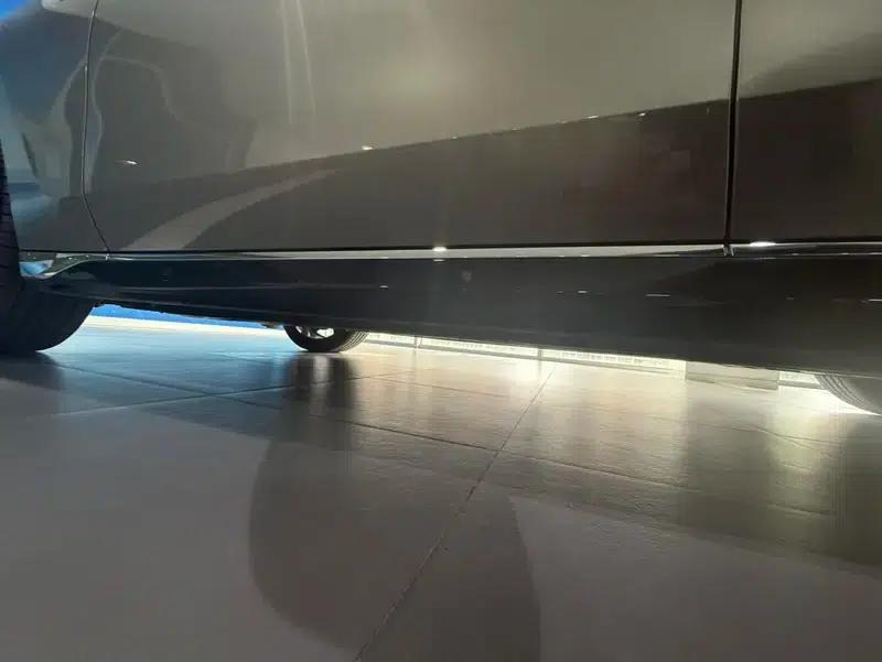 2023 BMW 7 Series 740Li Leading Edition M Sport Package — миниатюра 15