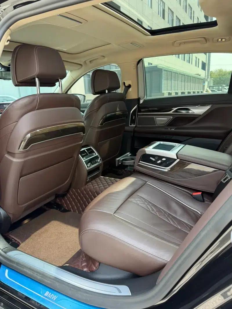 2021 BMW 7 Series 730Li Luxury Package — миниатюра 8