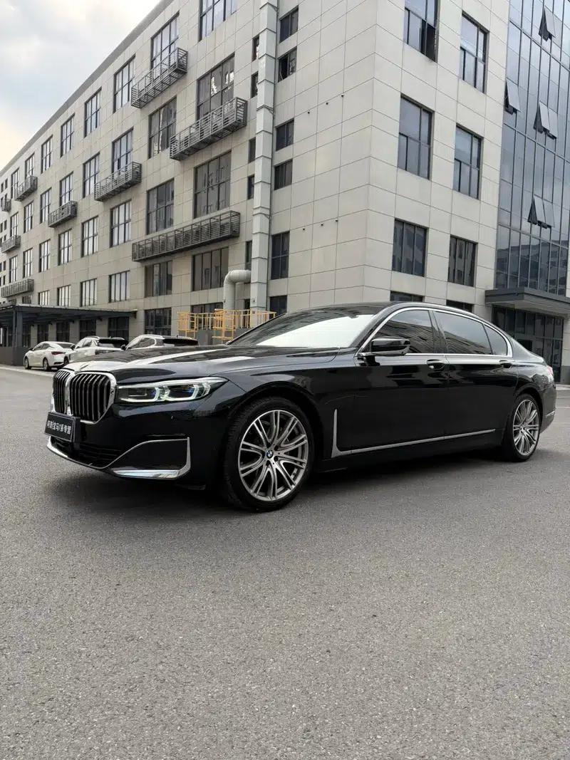 2021 BMW 7 Series 740Li xDrive Executive Luxury Package — миниатюра 1