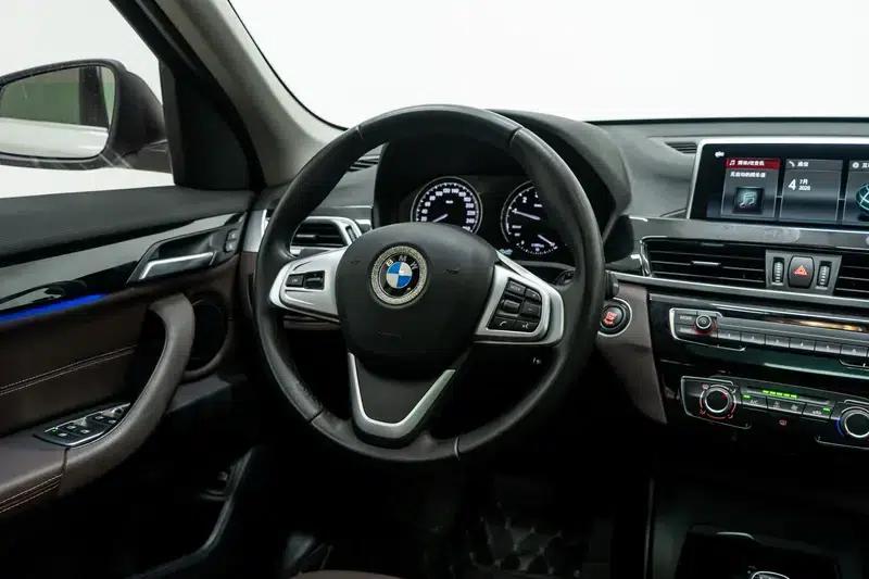 BMW X1 2020 sDrive20Li Fashion Edition — миниатюра 16