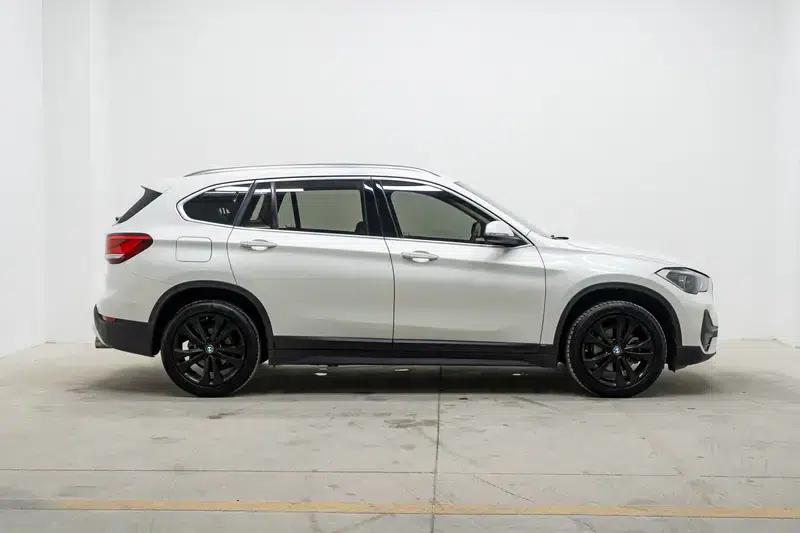 BMW X1 2020 sDrive20Li Fashion Edition — миниатюра 8