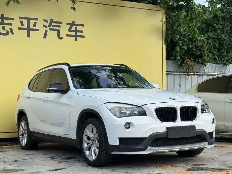 BMW X1 2014 sDrive18i Fashion Edition — миниатюра 3