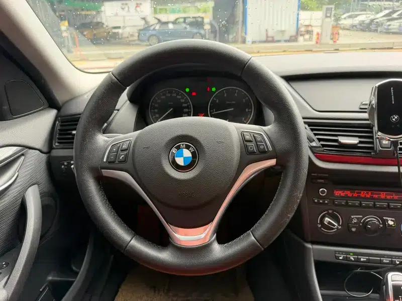 BMW X1 2015 sDrive18i Fashion Upgrade Edition — миниатюра 11