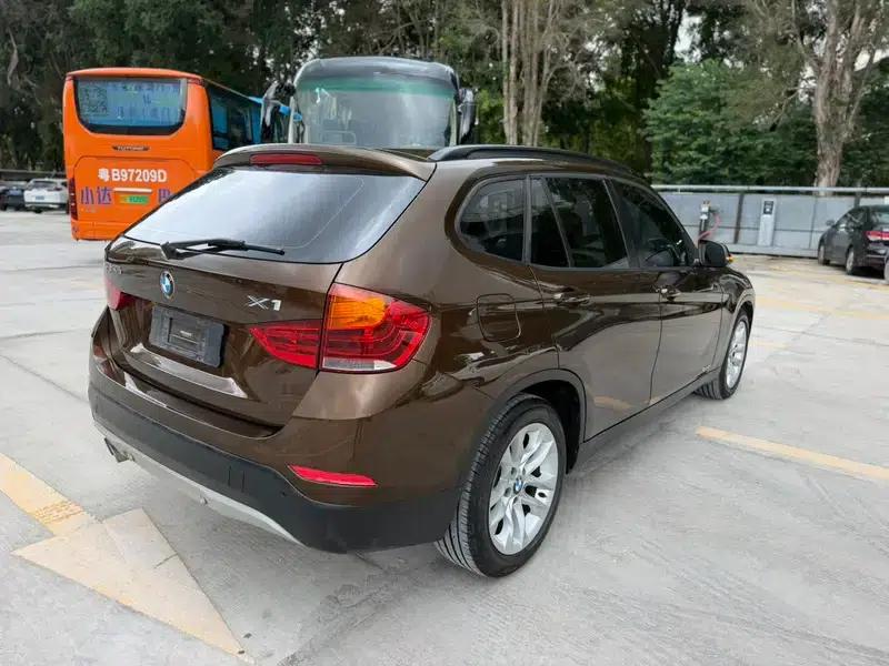 BMW X1 2015 sDrive18i Fashion Upgrade Edition — миниатюра 6