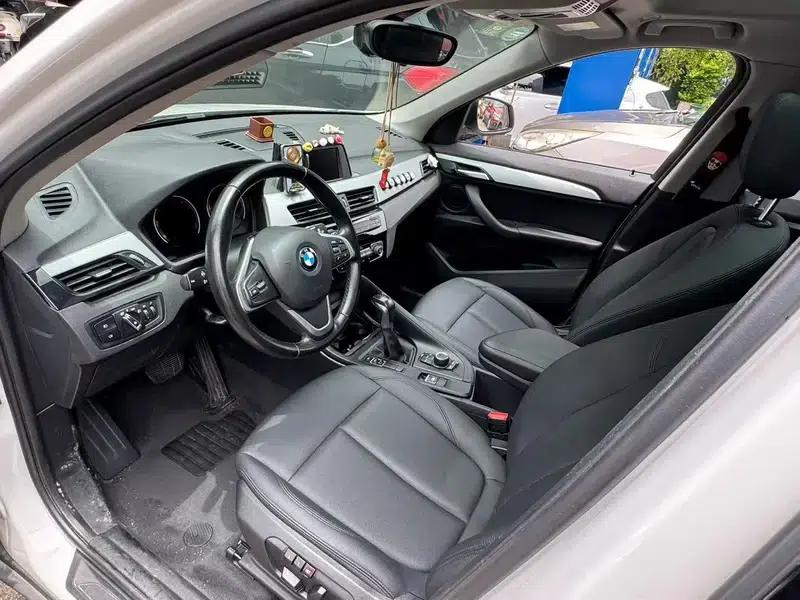 BMW X1 2019 sDrive18Li Fashion Edition — миниатюра 5