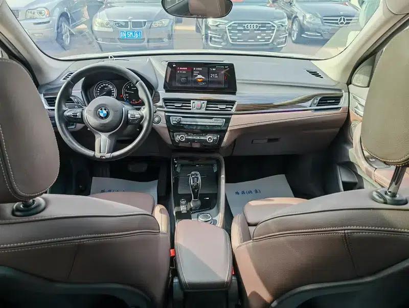 BMW X1 2022 xDrive25Li Premium — миниатюра 5