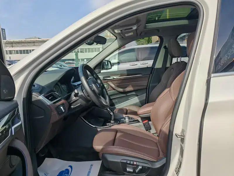 BMW X1 2022 xDrive25Li Premium — миниатюра 7