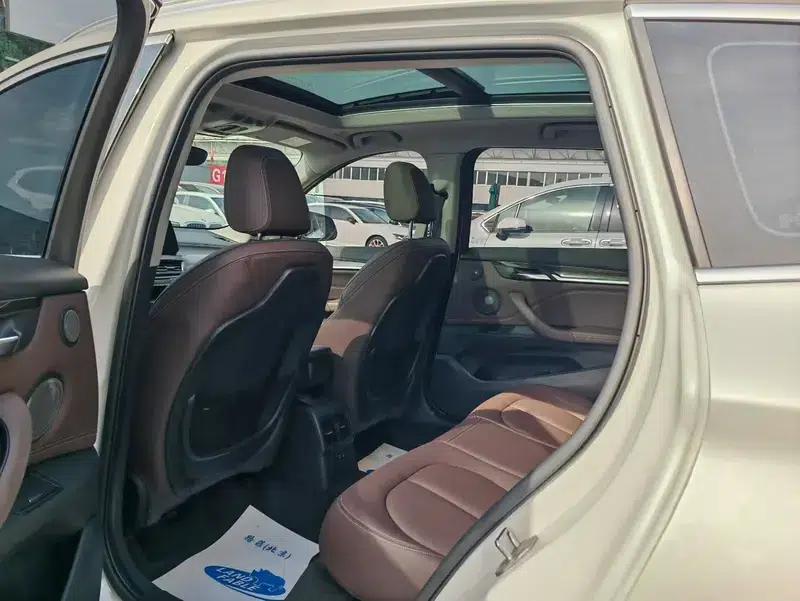 BMW X1 2022 xDrive25Li Premium — миниатюра 9