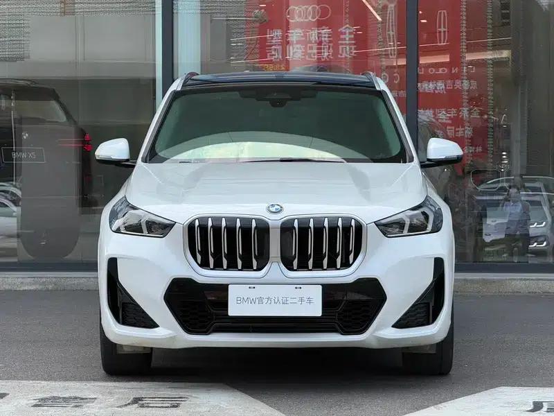 BMW X1 2023 sDrive25Li M Sport Package — миниатюра 2