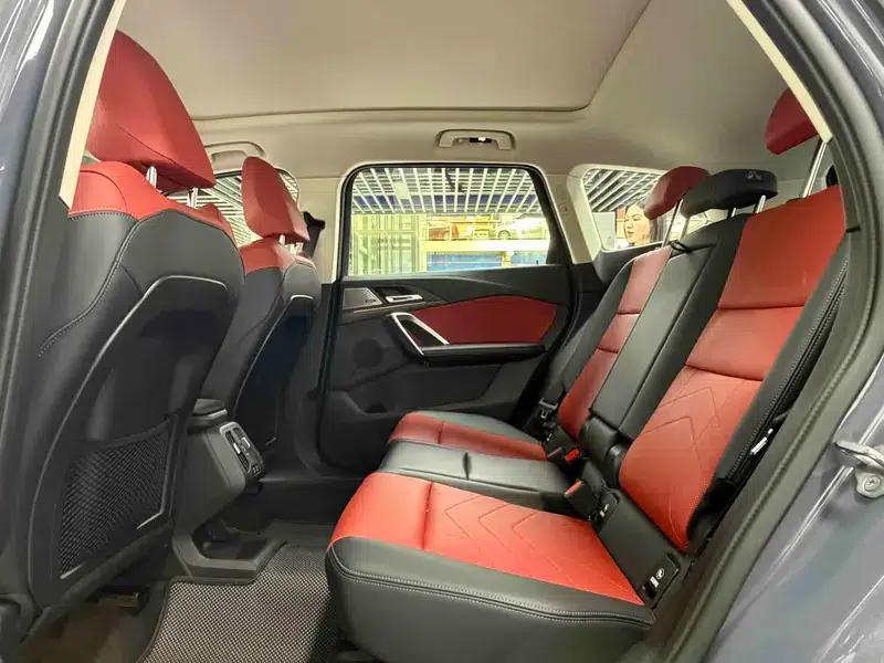 2023 BMW X1 xDrive25Li X Design Package — миниатюра 17