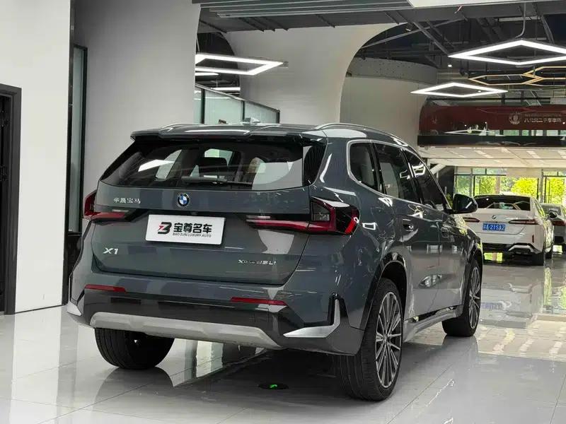 2023 BMW X1 xDrive25Li X Design Package — миниатюра 6