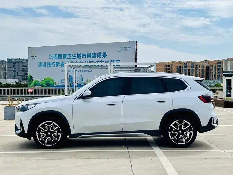 2023 BMW X1 xDrive25Li X Design Package — миниатюра 2